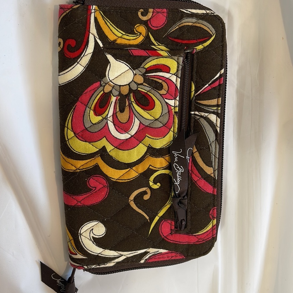 Vera Bradley fabric wallet with zippered coin purse and holds at least 9 cards - Picture 5 of 12